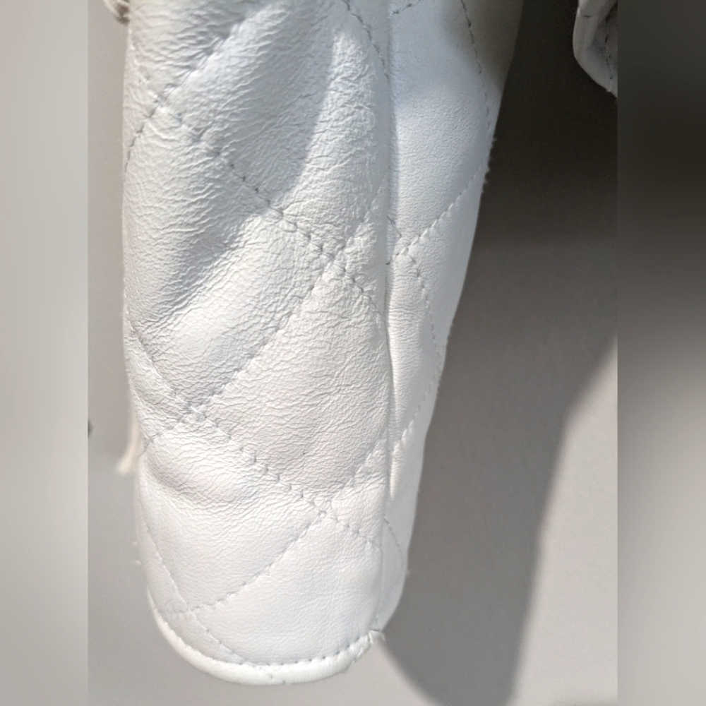 Wilsons Leather White Quilted Jacket - Picture 12 of 16